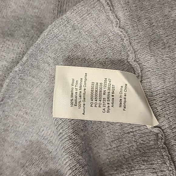 EUC, 100% Merino Wool, Grey, Crop, Bow Cuff Sz Small - Picture 8 of 8